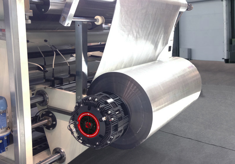CX.250 HP sur refendeuse-bobineuse